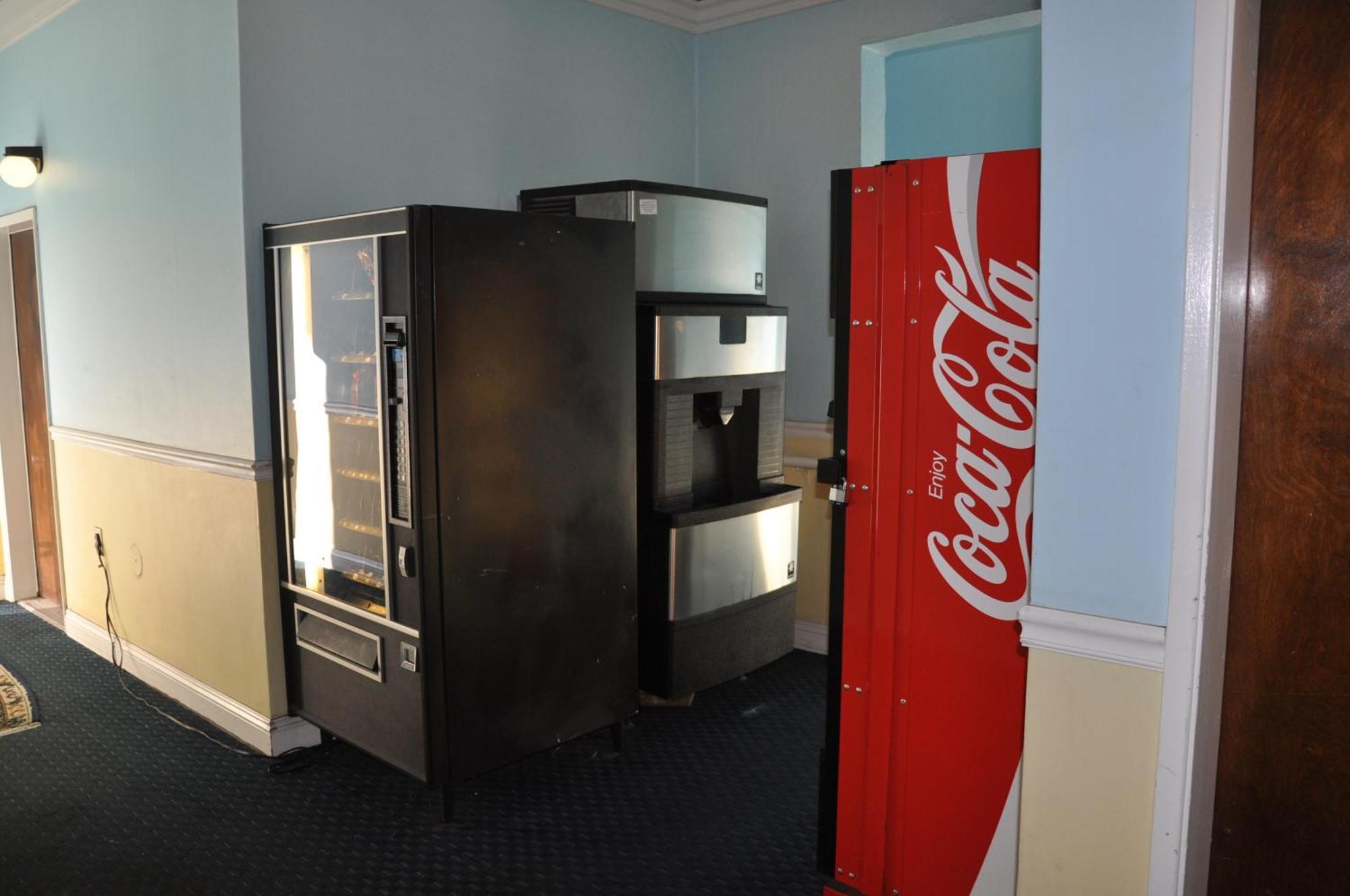 Motel Super 8 By Wyndham Hayward Downtown Castro Valley Esterno foto